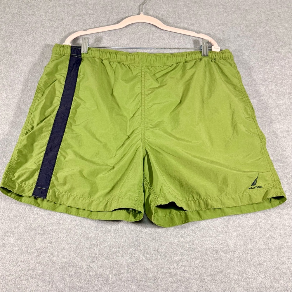 Nautica Green Men’s Swim Trunks Size L Mesh Lined Board Shorts